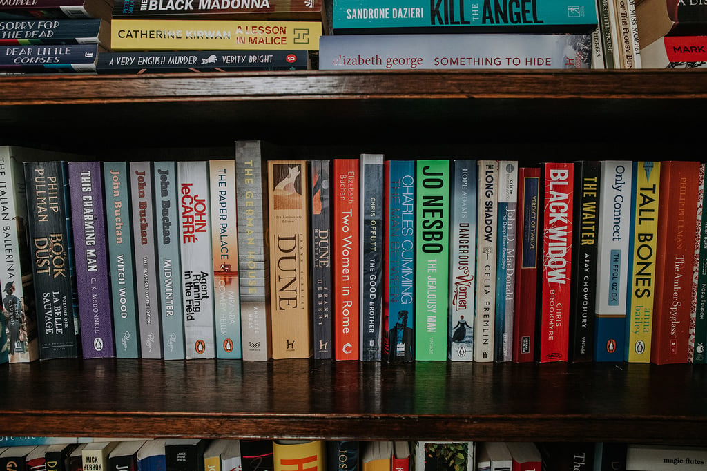 The library at the pheasant lodge filled with books for your stay